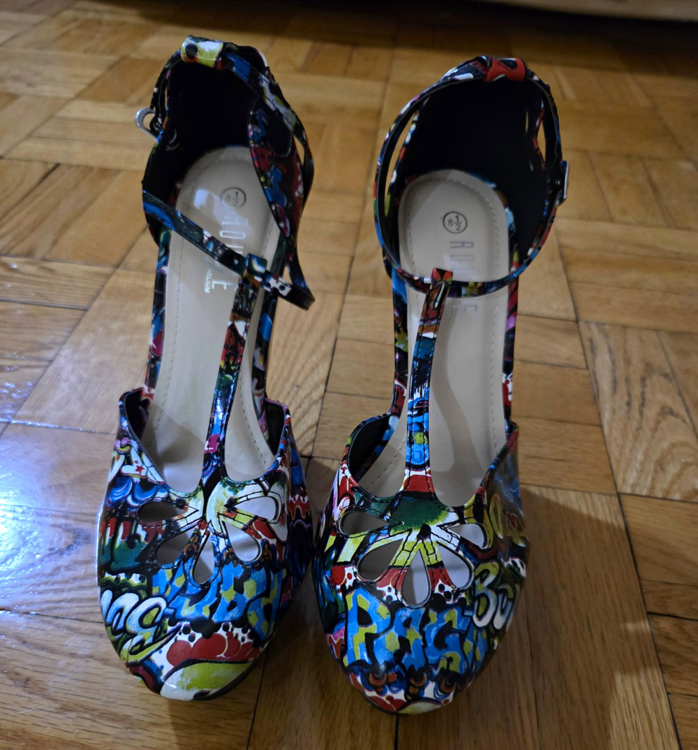 Women's NWOB Multicolor Graffiti Faux Leather Round Toe Block Heels Sz 8.5